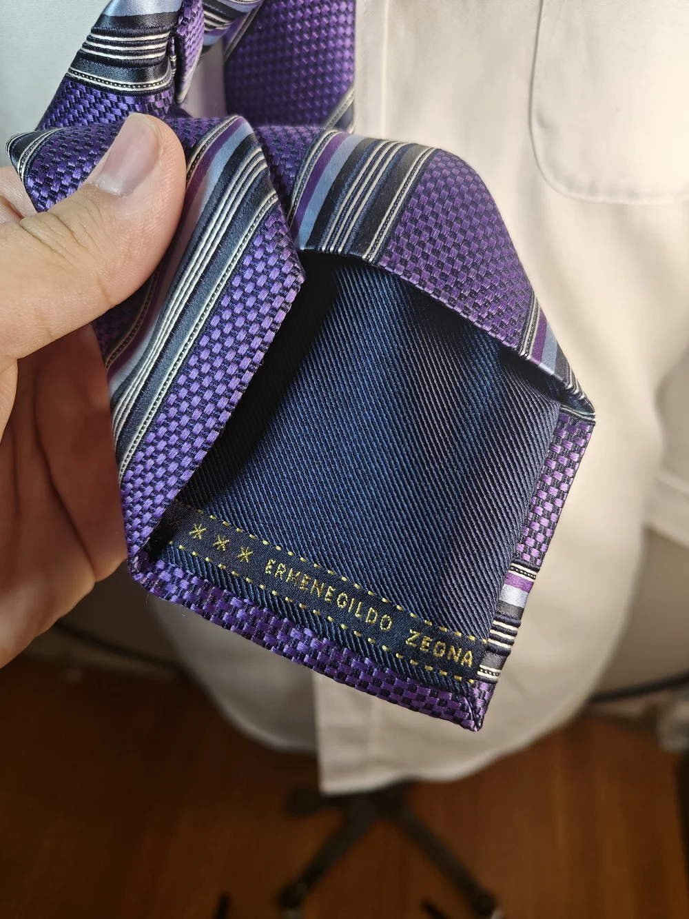 Ermenegildo Zegna Purple Striped 100% Silk Jacquard Tie Made in Italy